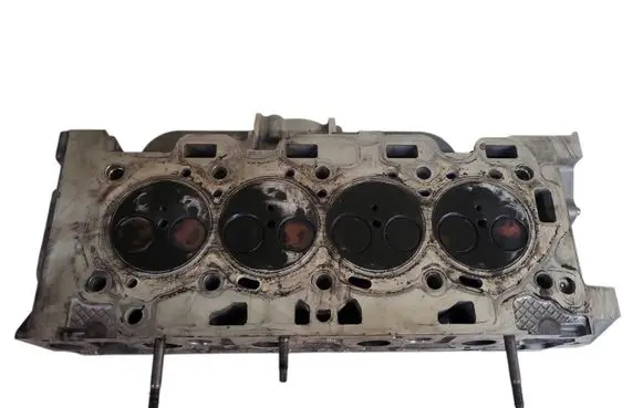 Peugeot 3008 I Engine head 9684487210