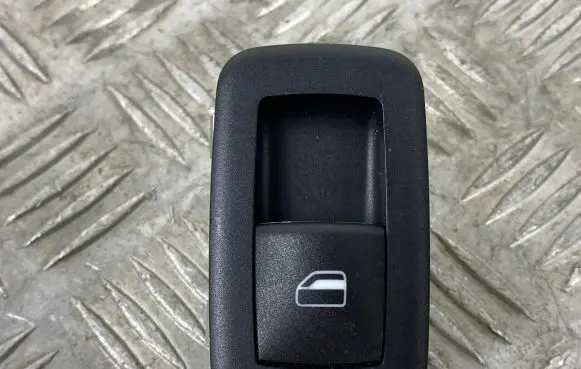 Jeep Grand Cherokee Electric window control switch 68085690AC