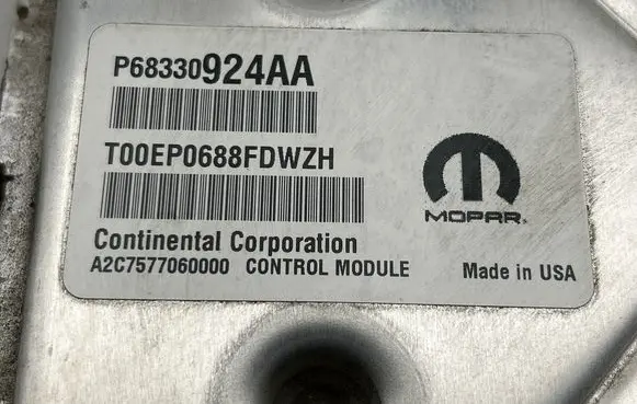Dodge Durango III Engine control unit/module P68330924AA A2C7577060000
