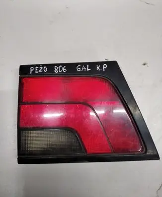 Peugeot 806 Tailgate rear/tail lights