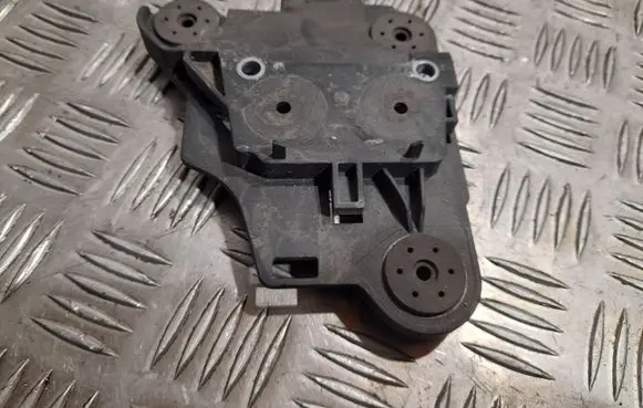Audi A3 S3 8V ABS pump bracket 5Q0614235