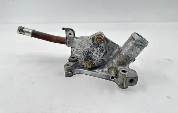 Honda Civic Oil filter mounting bracket