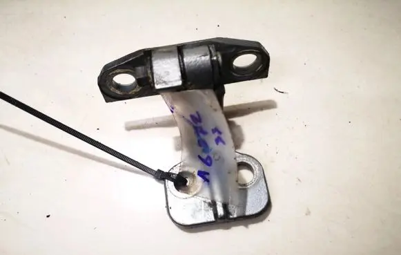 Jaguar XF Rear door lower hinge 8x23f228a65ac 8x23-f228a65-ac