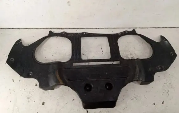 BMW M5 F90 Front bumper skid plate/under tray 51164310 8060097 5175
