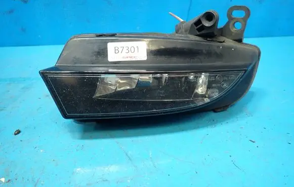 Audi A5 8T 8F Front fog light 8T0941700C 1NE01083202 0108320200103878