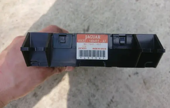 Jaguar XF X250 Air conditioning/heating control unit 8X2318D493AF