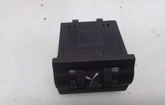 Skoda Octavia Mk2 (1Z) Seat heating switch
