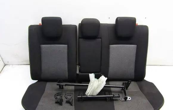 Suzuki SX4 S-Cross Rear seat KRIS235789