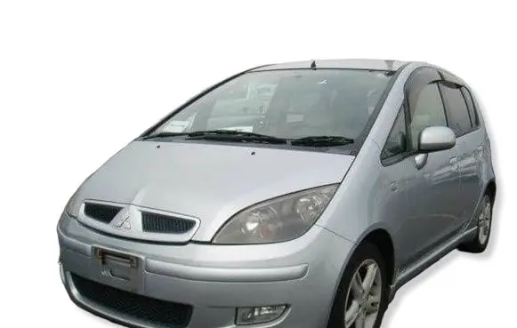 Mitsubishi Colt Engine bonnet/hood 