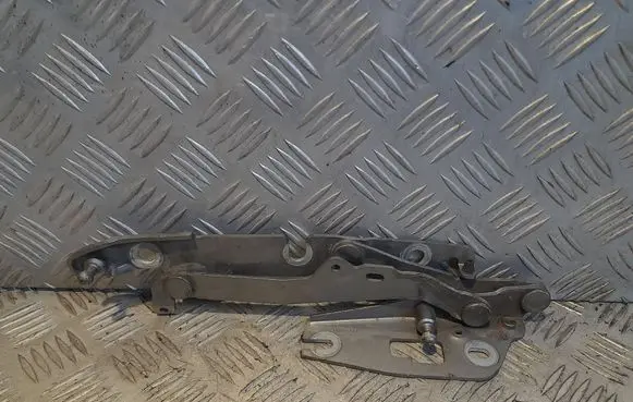 Audi A6 S6 C6 4F Tailgate/trunk/boot hinge 4F5827302