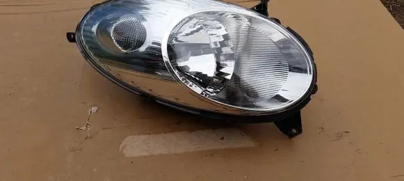 Nissan Micra Headlight/headlamp 00000000000