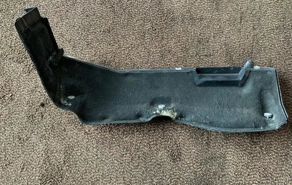 BMW 2 F46 Heat shield in engine bay 7290813