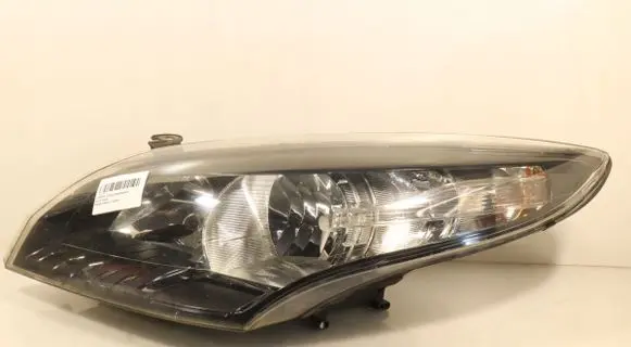 Renault Master III Headlight/headlamp 1305630711