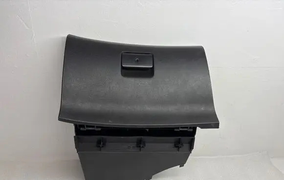 Peugeot 307 Glove box 9634503877 M29991