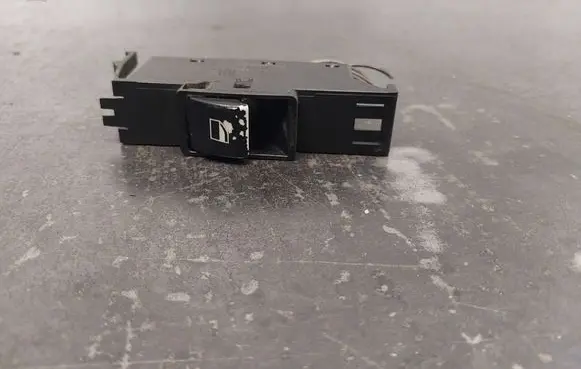 BMW 3 E46 Electric window control switch 6902176