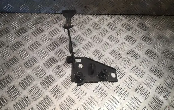 Mercedes-Benz ML W163 Engine bonnet/hood lock/latch loop/hook 1638800260 A1638800260