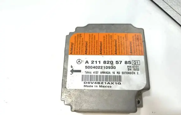 Mercedes-Benz E W211 Airbag control unit/module A2118205785 500402210930 D6V4B21AX1Q