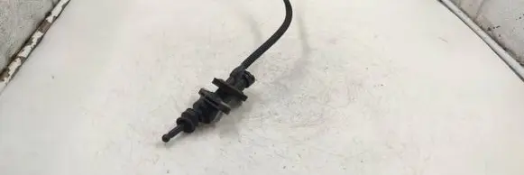 Clutch slave cylinder