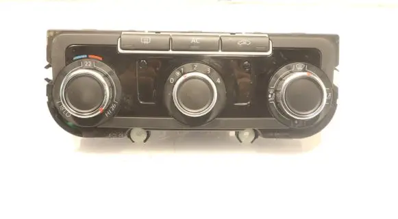 Volkswagen Golf VI Interior fan control switch 