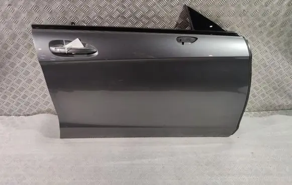 Mercedes-Benz CLS C218 AMG Front door
