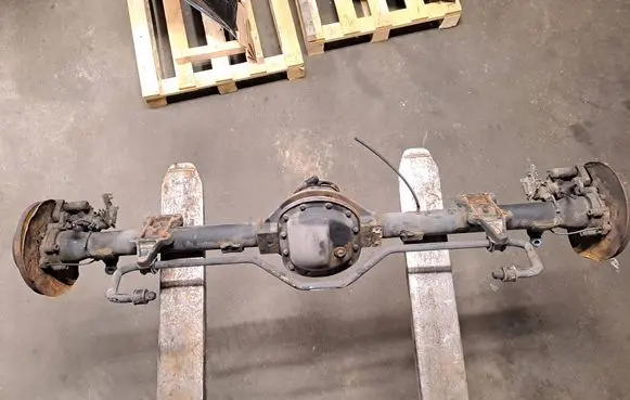 Iveco Daily 6th gen Rear axle beam with reductor 7186886 7185701 727156
