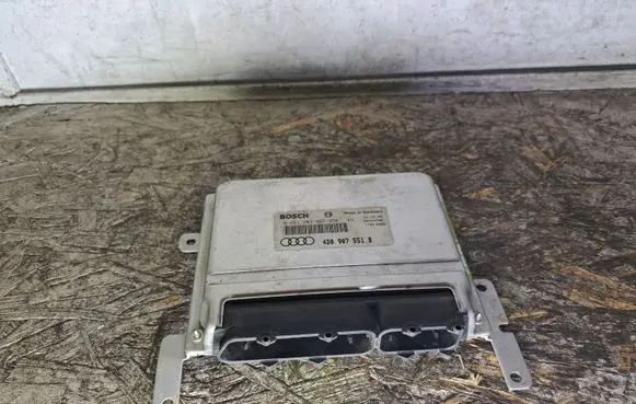 Audi A6 S6 C4 4A Engine control unit/module 4D0907551B 0261203957 0261203958