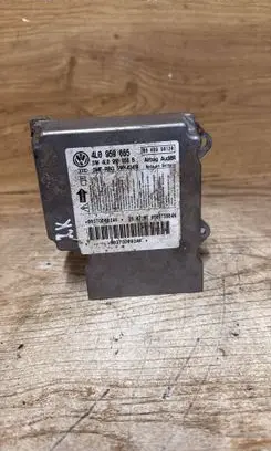 Audi Q7 4L Airbag control unit/module 4L0959655
