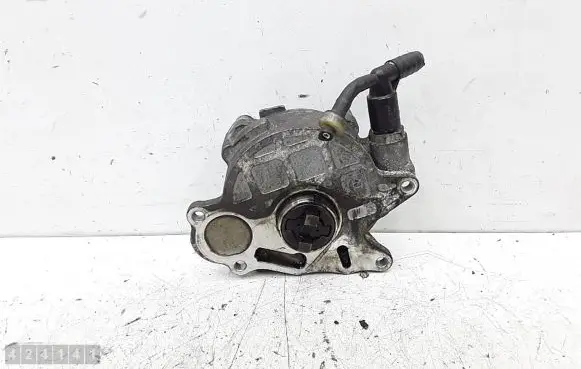 Audi TT TTS Mk2 Vacuum pump 03L145100