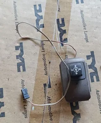 BMW 7 E65 E66 Steering wheel adjustment switch 6911536