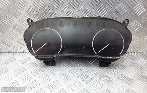 Ford Ecosport Speedometer (instrument cluster) GN1510849CBT