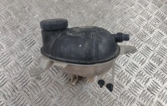 Coolant expansion tank/reservoir