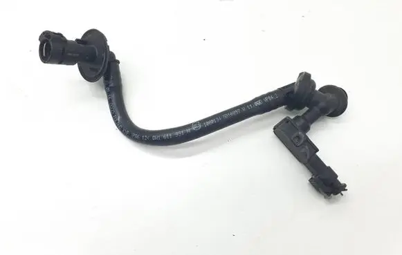 Audi A4 S4 B9 Brake booster pipe/hose 8W1611931N