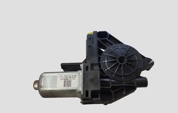 Volvo V40 Front door window regulator motor 966269103