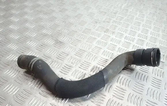 Opel Insignia A Engine coolant pipe/hose