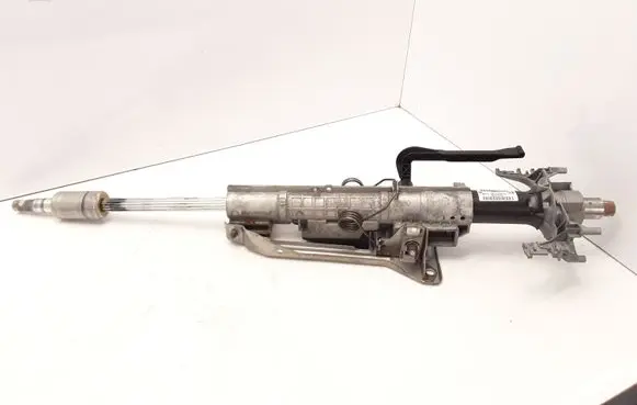 BMW 1 E81 E87 Steering wheel axle 32306786899 6786899