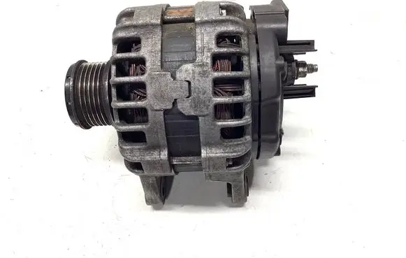 Nissan Qashqai Generator/alternator 231004EA0A