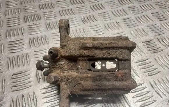 Honda CR-V Rear brake caliper 10CL15SH