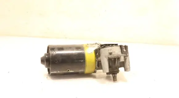 Audi A4 S4 B5 8D Wiper motor 0390241132