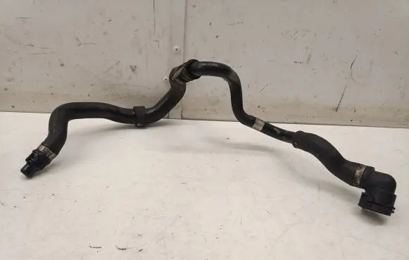 Mercedes-Benz E W212 Engine coolant pipe/hose S3100078