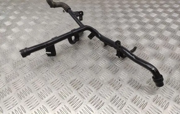 Volkswagen Sharan Engine coolant pipe/hose 038121065