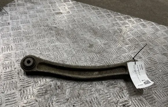 Volkswagen Touareg I Rear upper control arm/wishbone