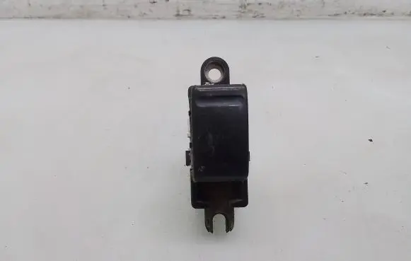 Nissan X-Trail T30 Electric window control switch