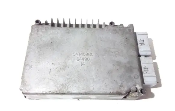 Chrysler Sebring (ST-22 - JR) Engine control unit/module 04745860