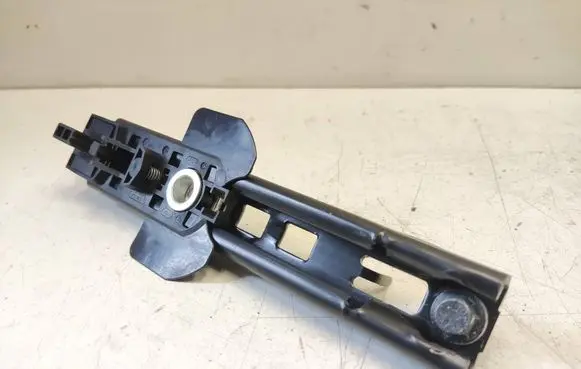 Volvo V60 Seat belt adjustment rail 615901500
