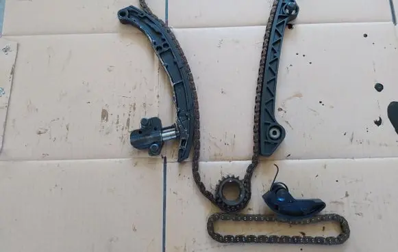 Ford Mondeo MK IV Timing chain (engine) 