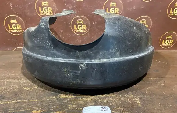 Volvo S40 Rear arch fender liner splash guards 30678140