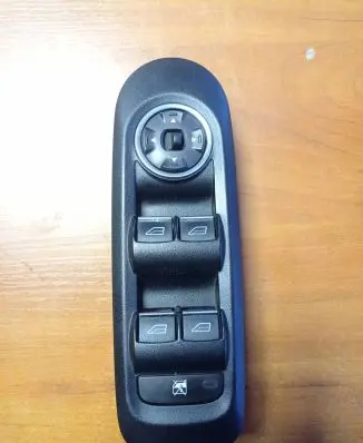 Ford Mondeo MK IV Electric window control switch 7s7t14a132ab
