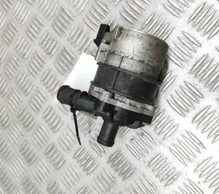 Audi Q7 4M Electric auxiliary coolant/water pump 4M0965567B