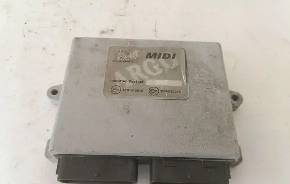 Renault Scenic I LP gas control unit module 67R010016 10R020015