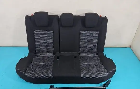 Suzuki Vitara (LY) Second row seats IMPRK1470462